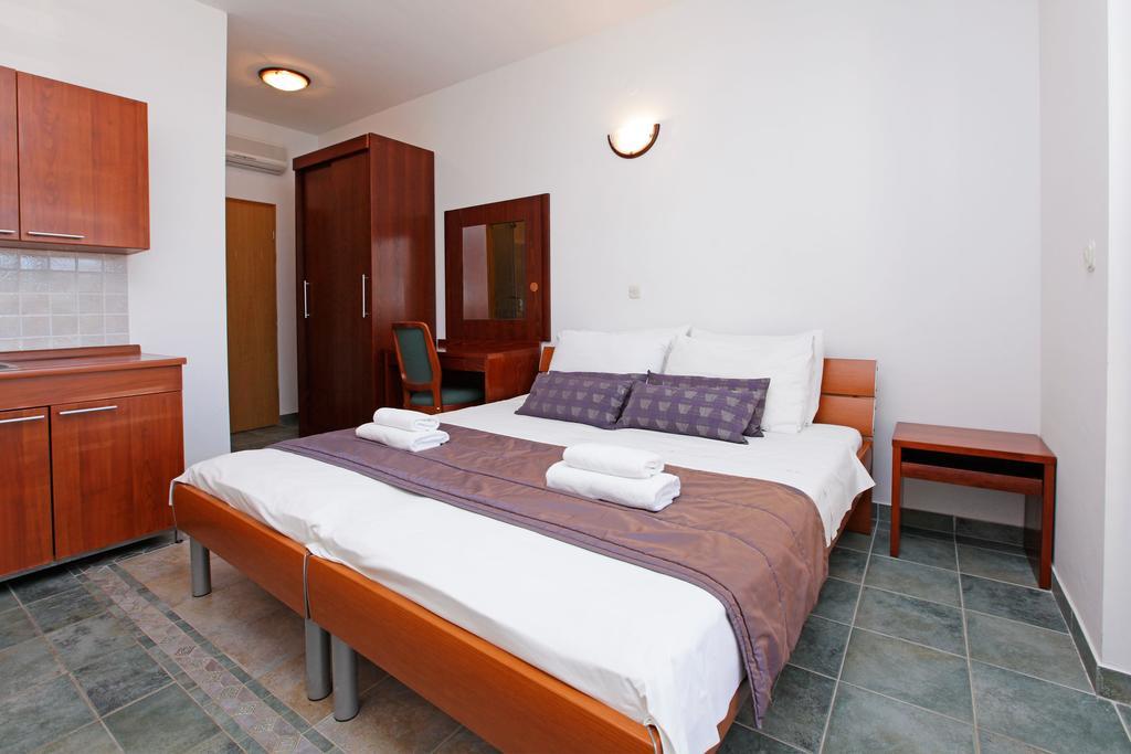 Apartments Vala Vela Luka Bilik gambar
