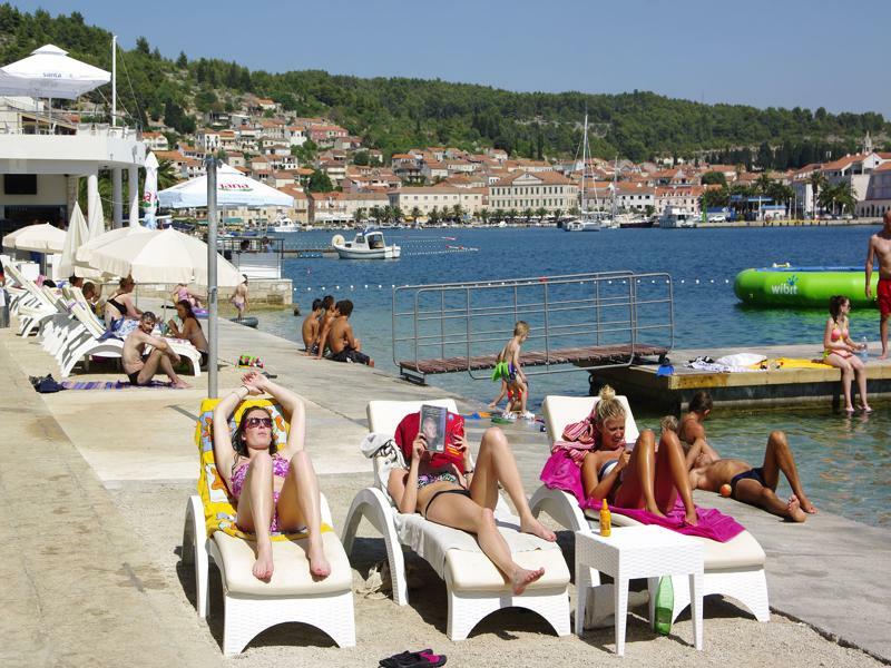 Apartments Vala Vela Luka Luaran gambar
